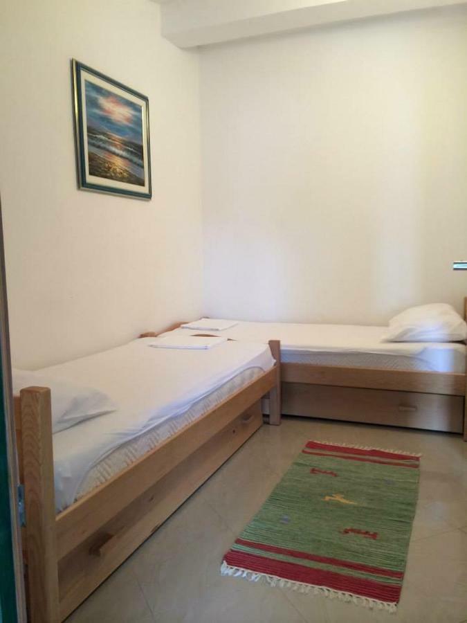 Apartmani Paklenica Starigrad Paklenica Eksteriør bilde